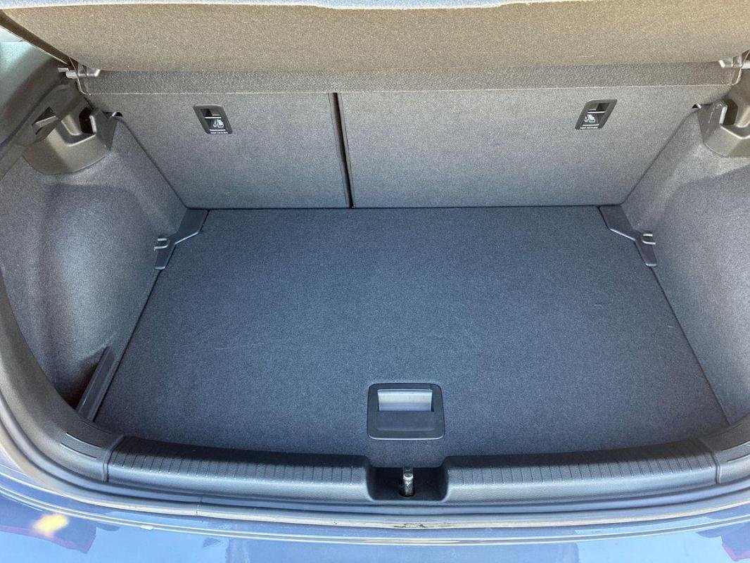 Volkswagen Polo - Photo 31