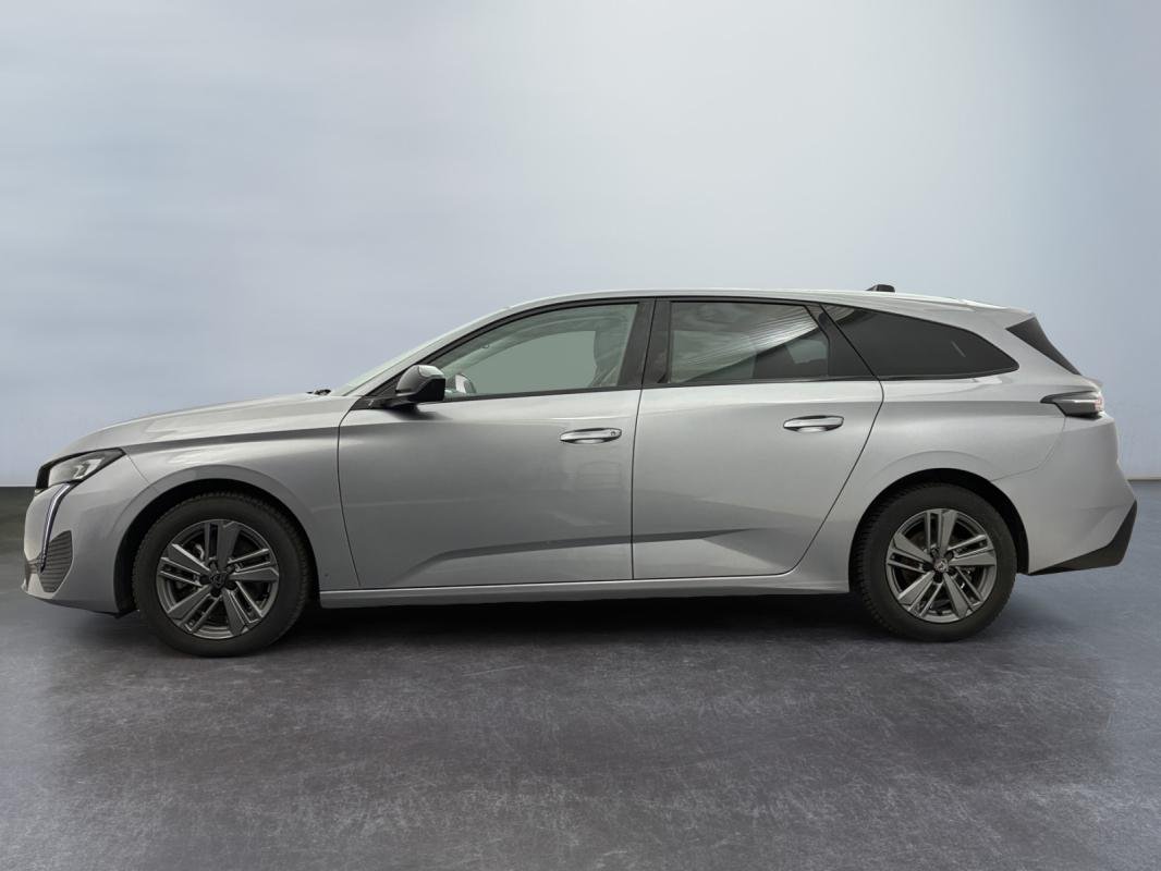 Peugeot 308 SW - Photo 2