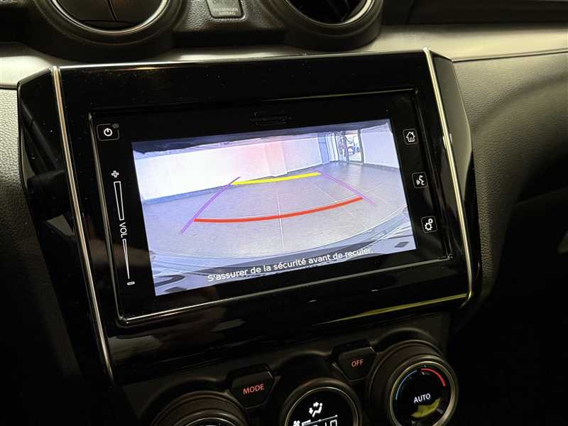 Suzuki Swift - Photo 10