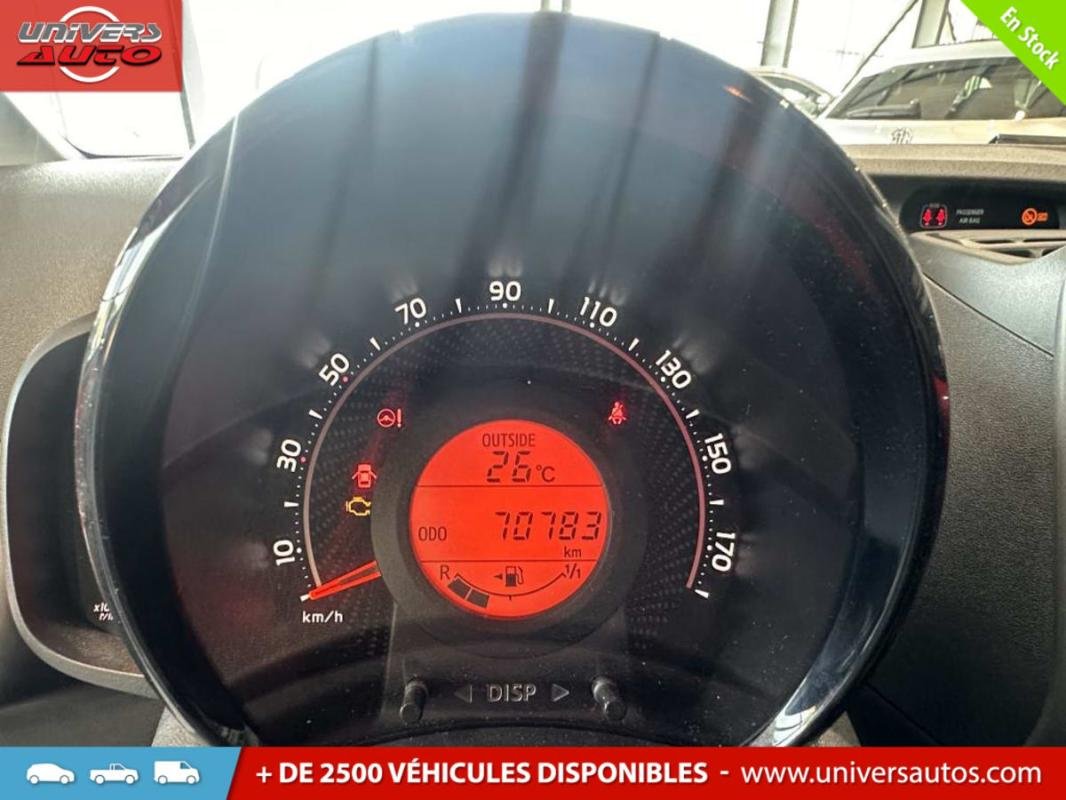 Toyota Aygo - Photo 11