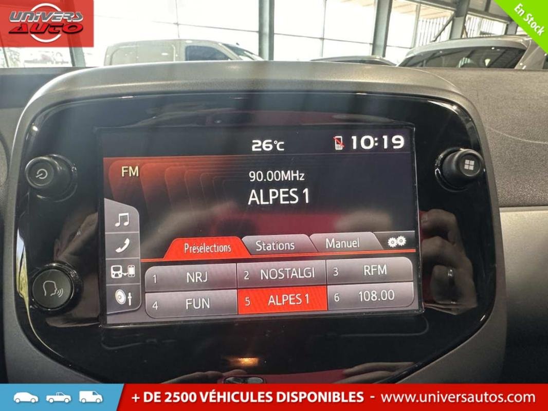 Toyota Aygo - Photo 16
