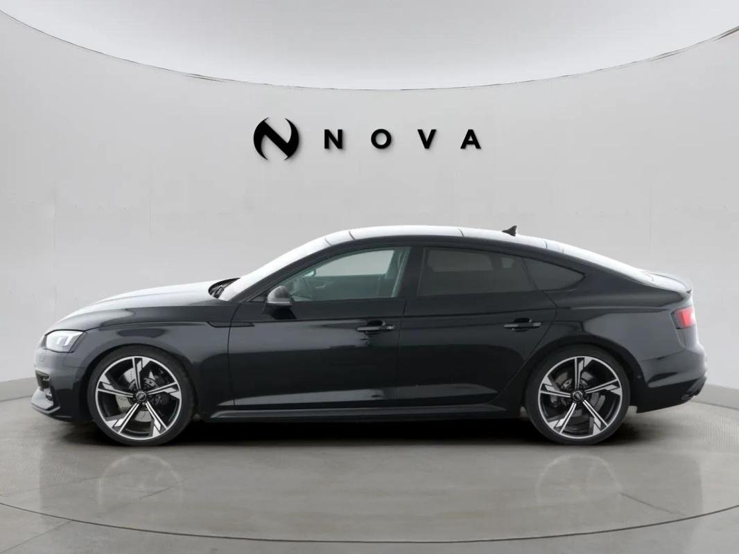 Audi RS5 - Photo 2