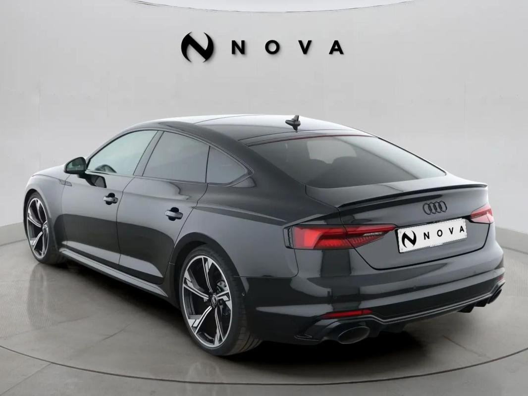 Audi RS5 - Photo 3