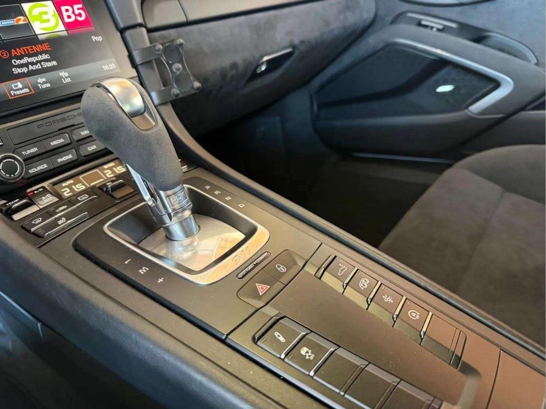 Porsche 911 - Photo 10