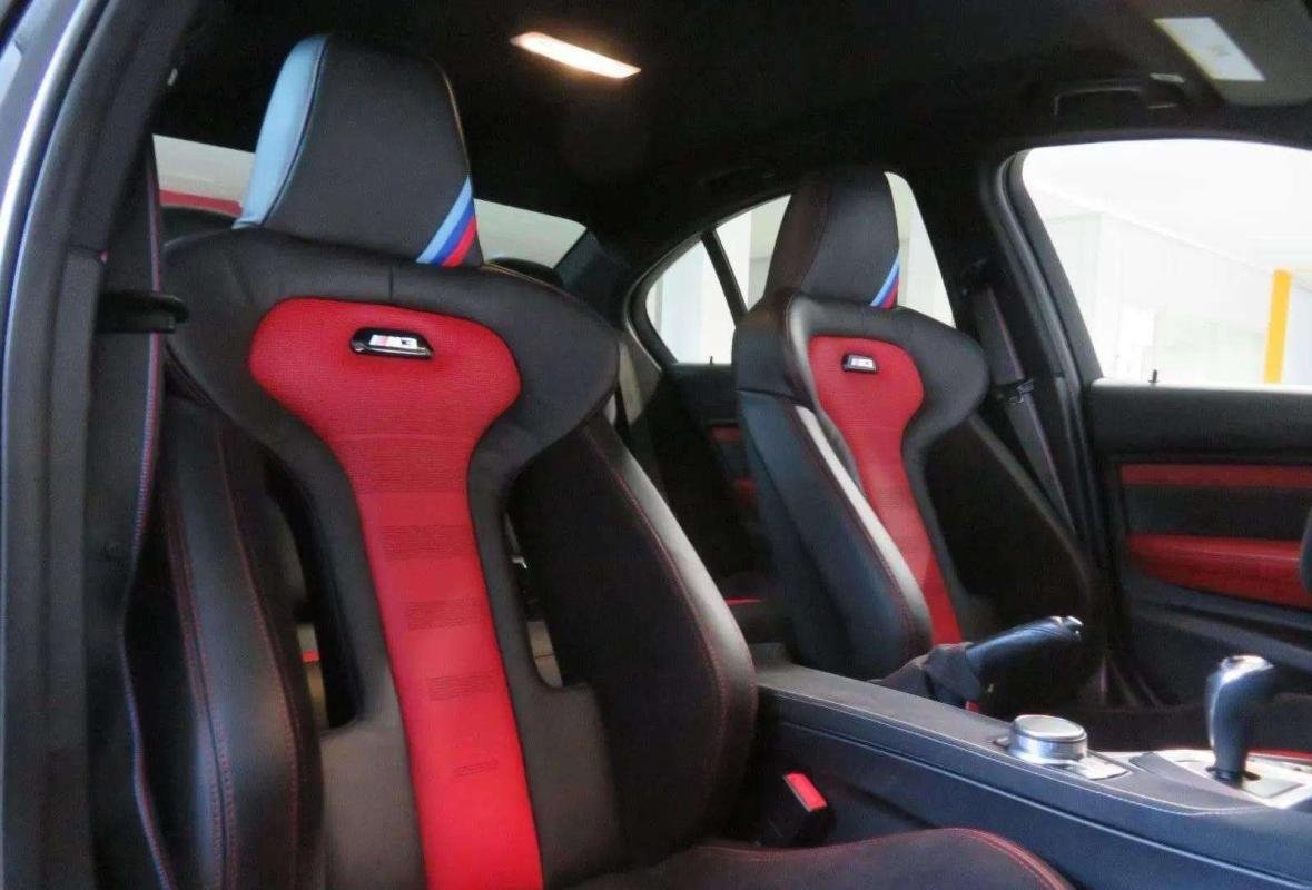 BMW M3 - Photo 11