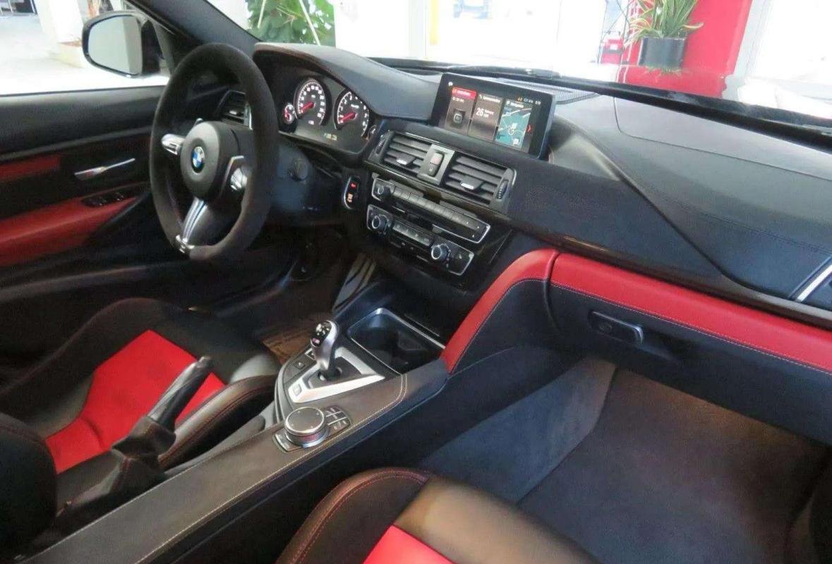 BMW M3 - Photo 7