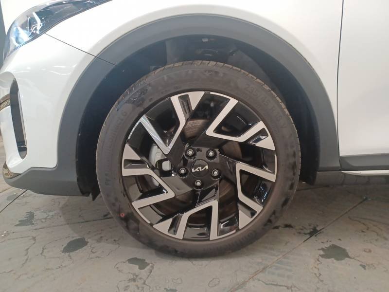 Kia Xceed - Photo 9