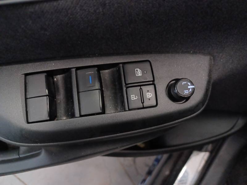 Toyota Yaris - Photo 14