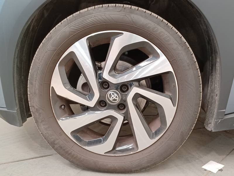 Toyota aygo x - Photo 9