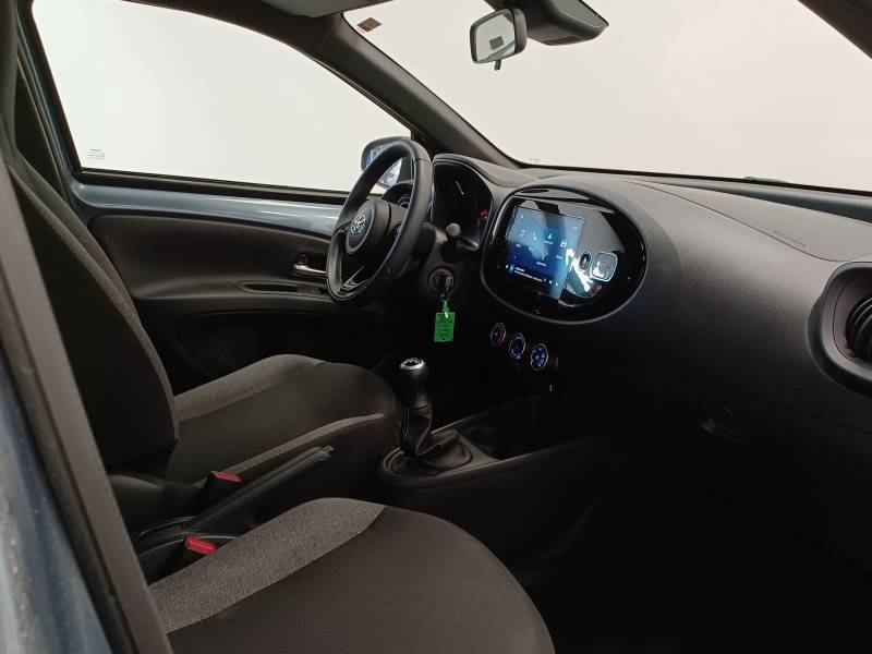Toyota aygo x - Photo 12