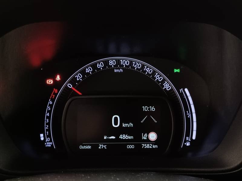Toyota aygo x - Photo 18