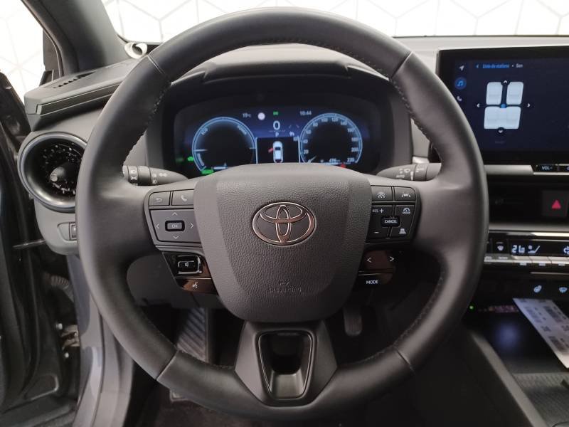 Toyota C-HR - Photo 18