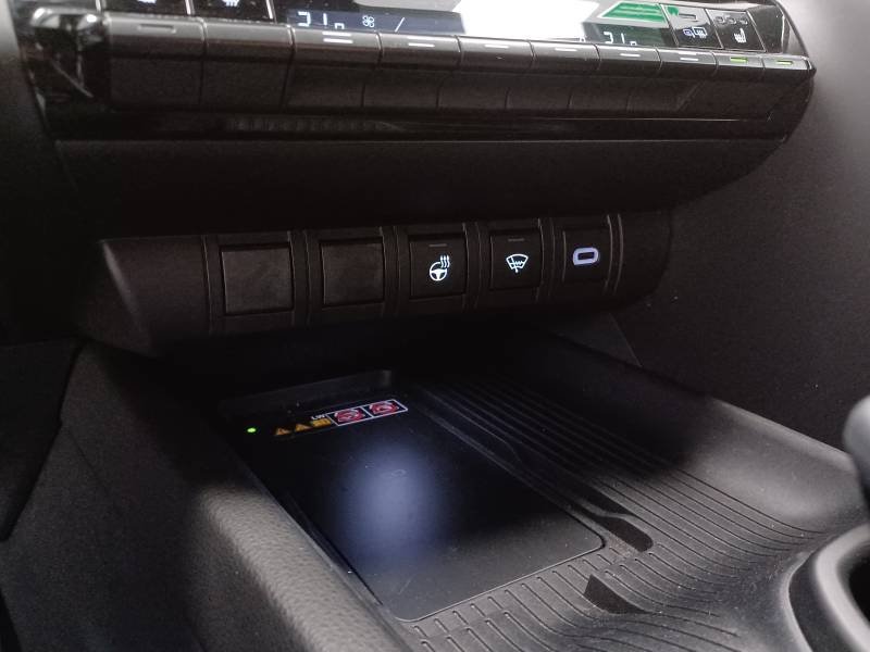 Toyota C-HR - Photo 23