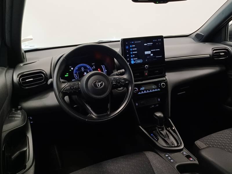 Toyota Yaris - Photo 11