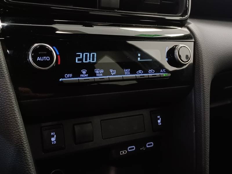 Toyota Yaris - Photo 21