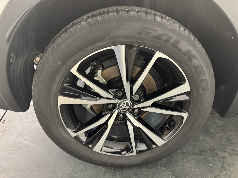 Toyota C-HR - Photo 9