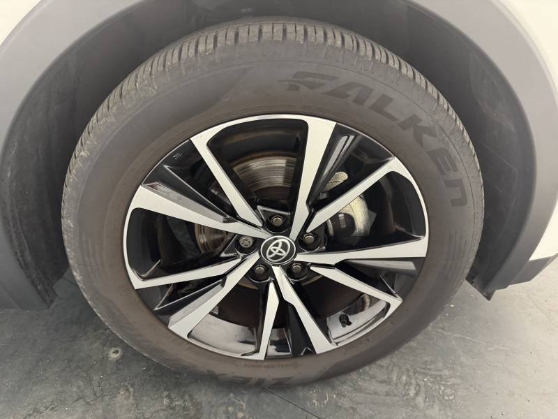 Toyota C-HR - Photo 10