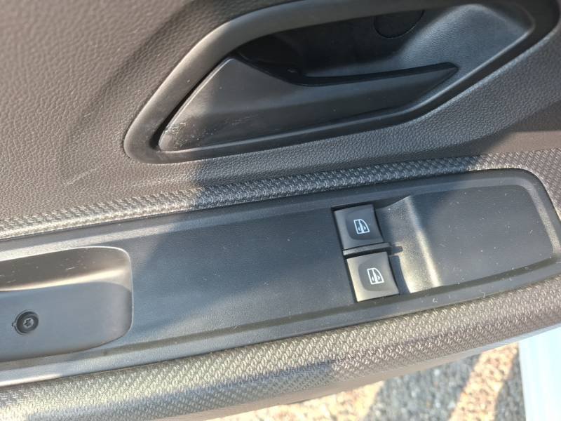 Dacia Sandero - Photo 24