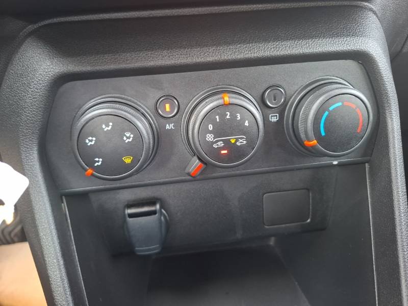 Dacia Sandero - Photo 29