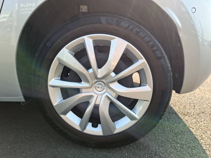 Opel Corsa - Photo 15