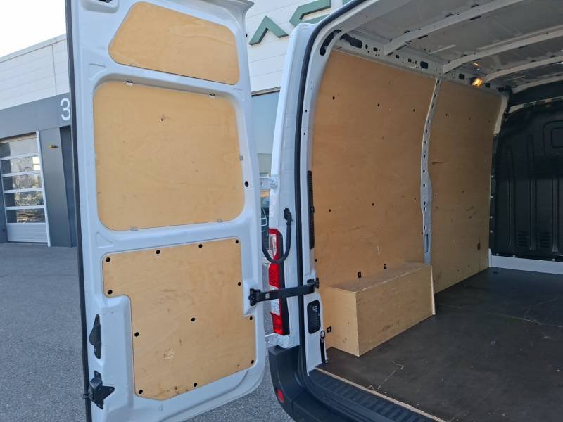 Renault Master - Photo 23