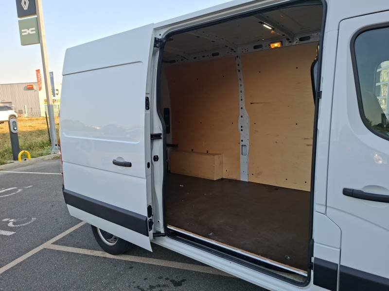 Renault Master - Photo 26