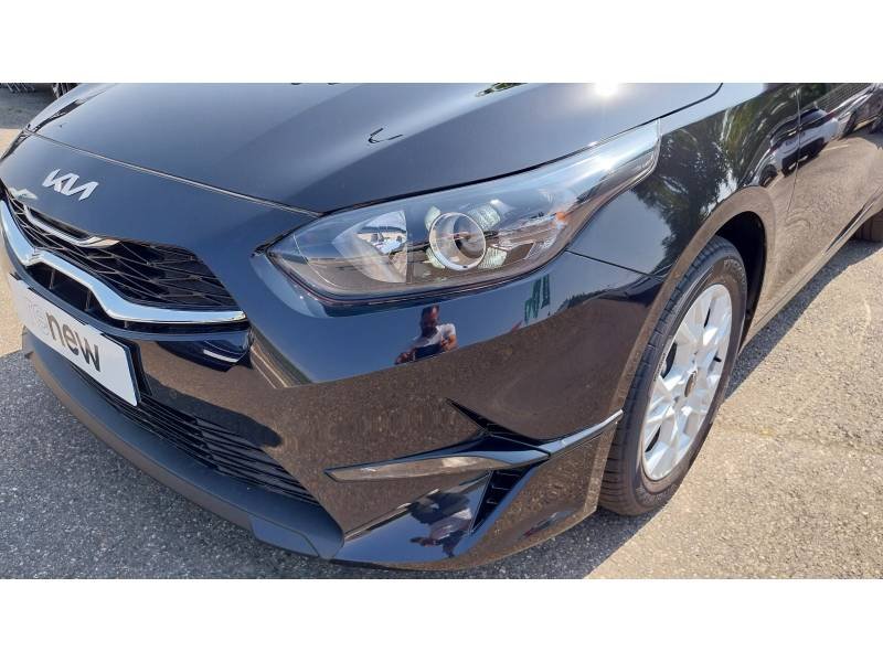 Kia CEED - Photo 48