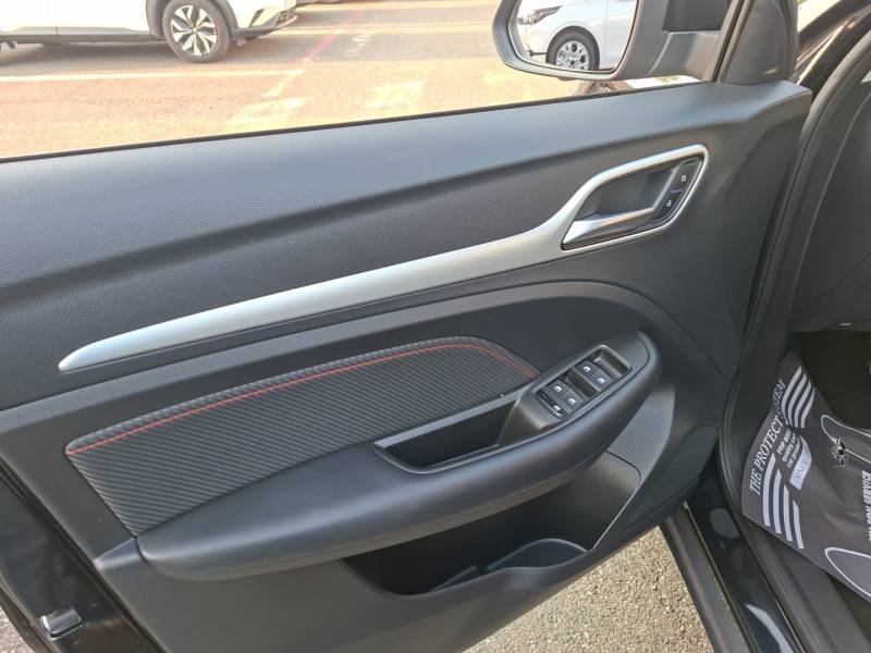 MG ZS - Photo 18