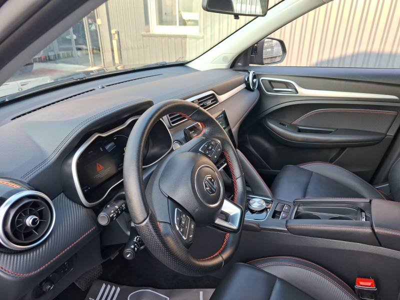 MG ZS - Photo 25