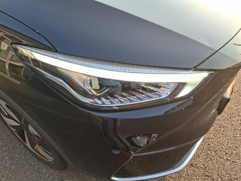 MG ZS - Photo 9