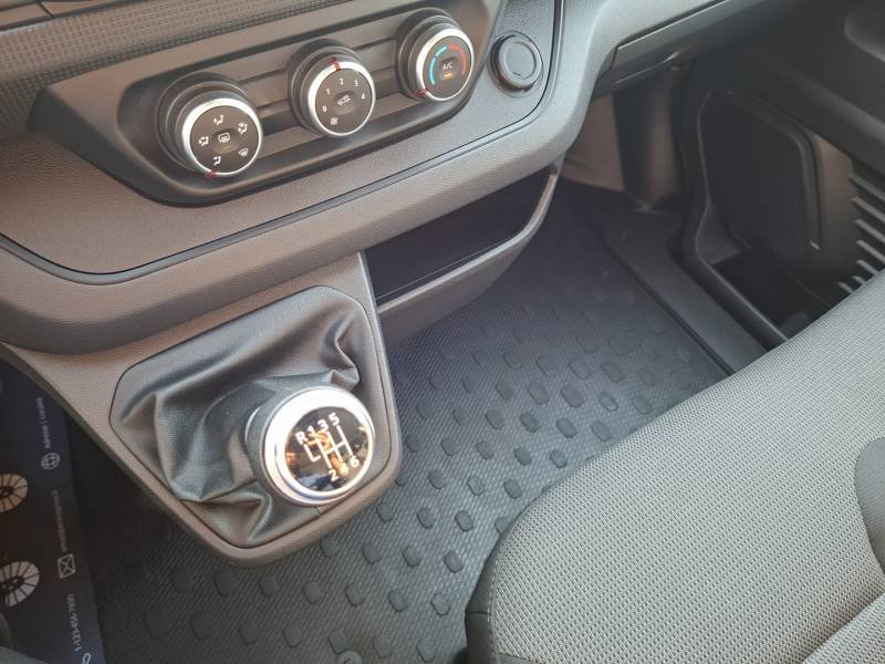 Renault Trafic - Photo 29