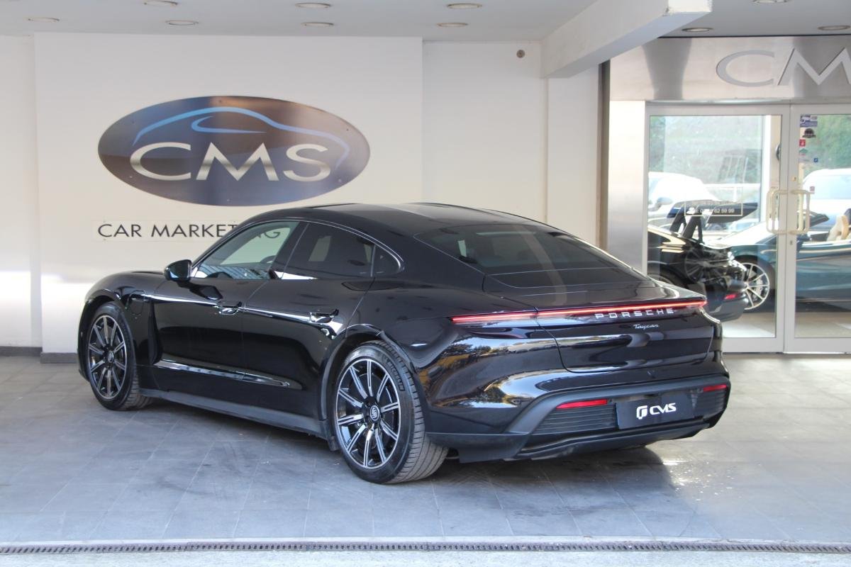 Porsche taycan - Photo 3