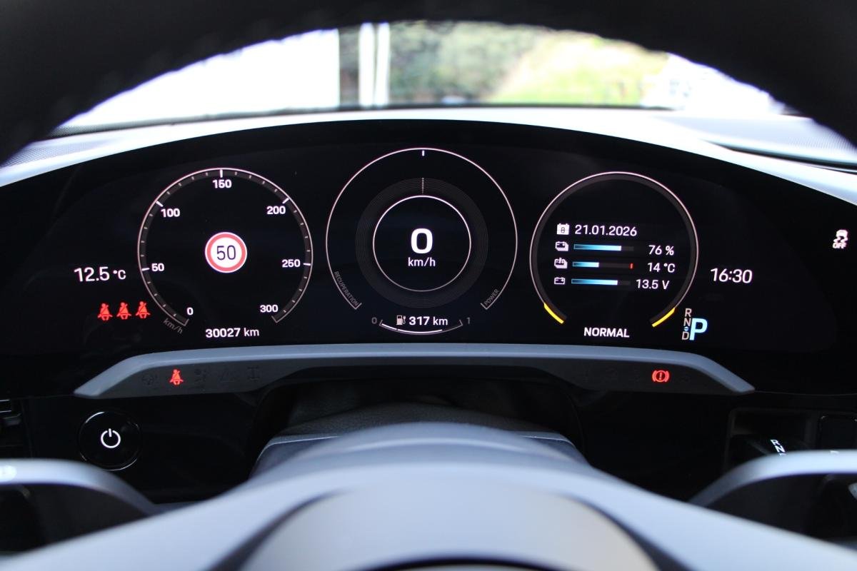 Porsche taycan - Photo 7