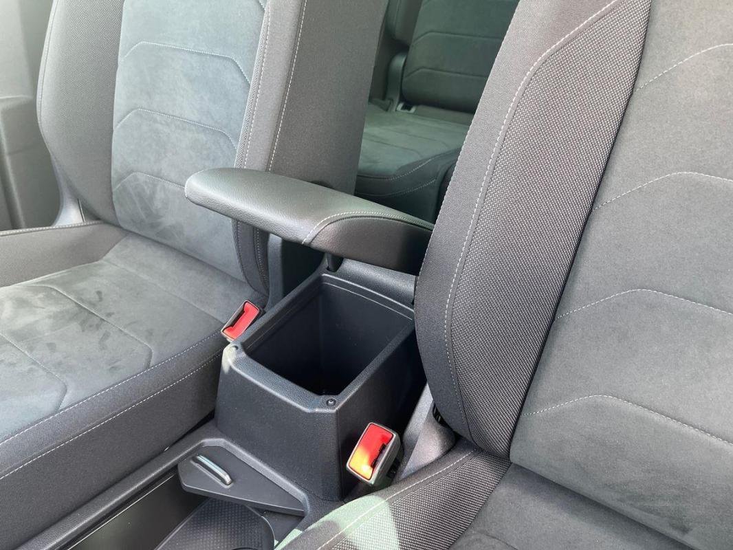 Volkswagen Tiguan - Photo 12