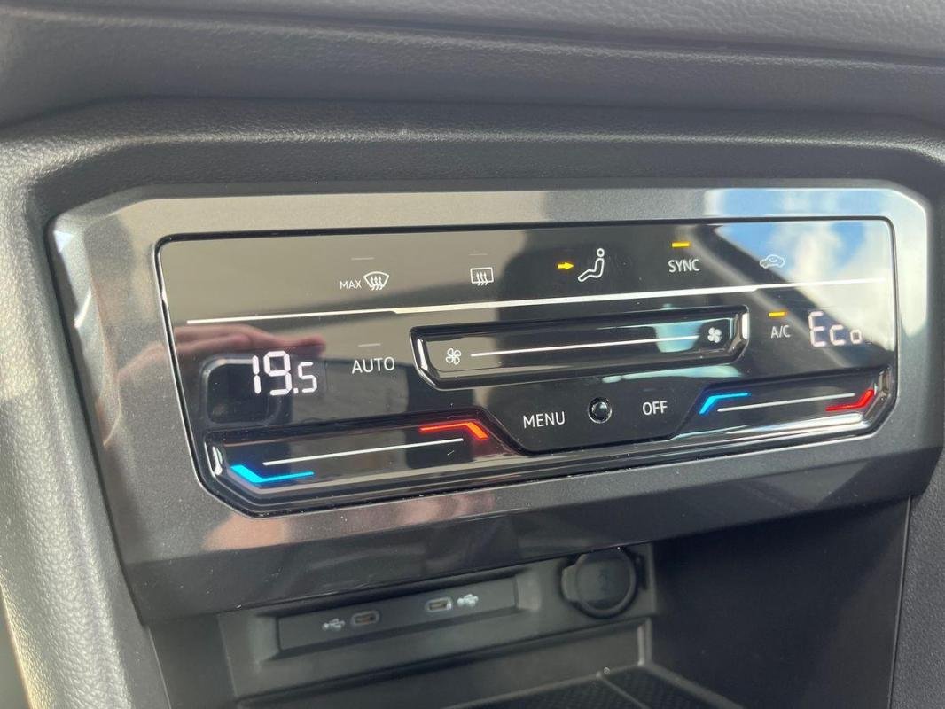 Volkswagen Tiguan - Photo 19