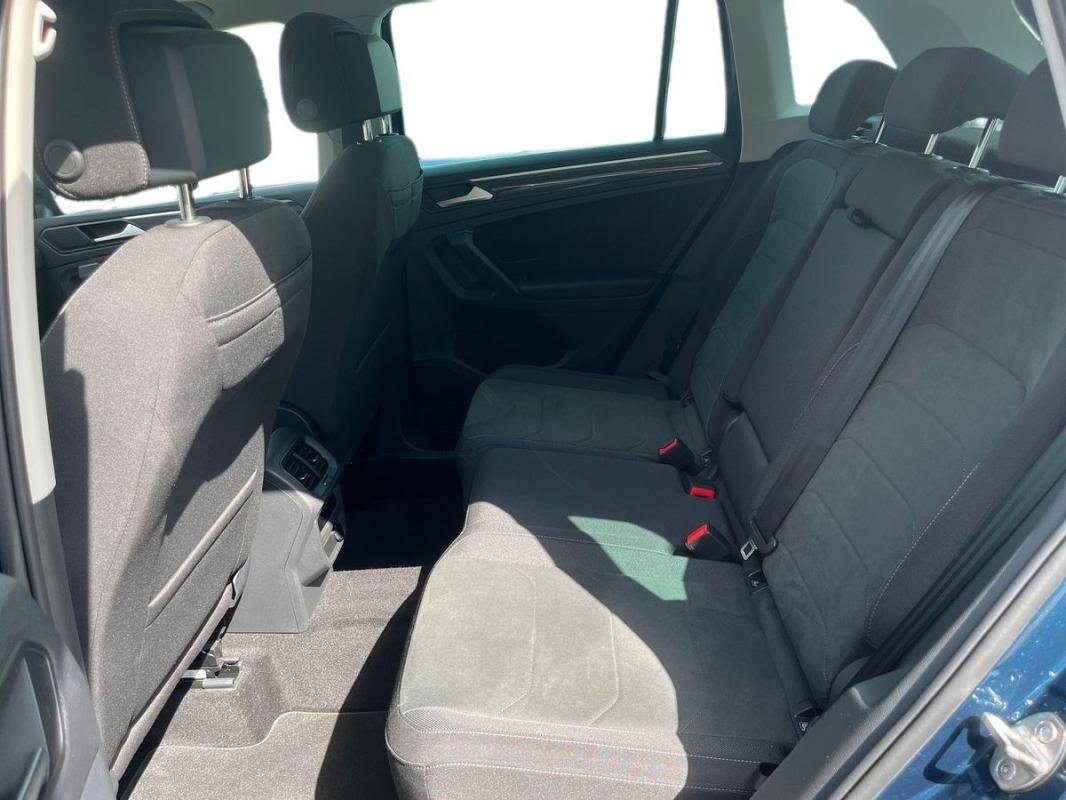 Volkswagen Tiguan - Photo 23