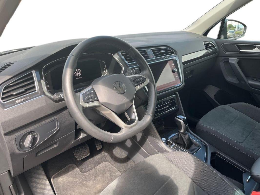 Volkswagen Tiguan - Photo 9