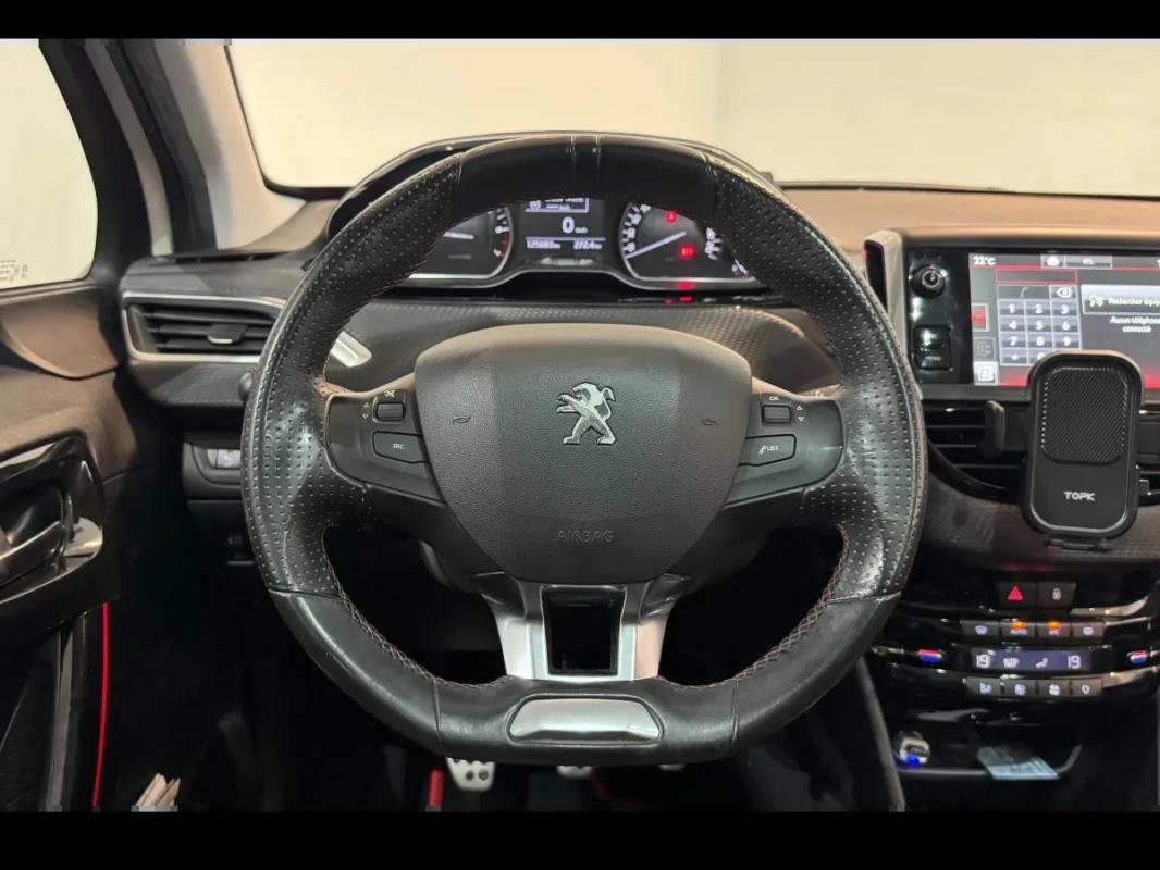 Peugeot 208 - Photo 17