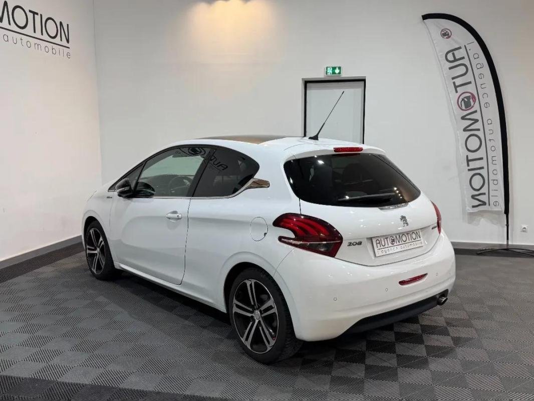 Peugeot 208 - Photo 7