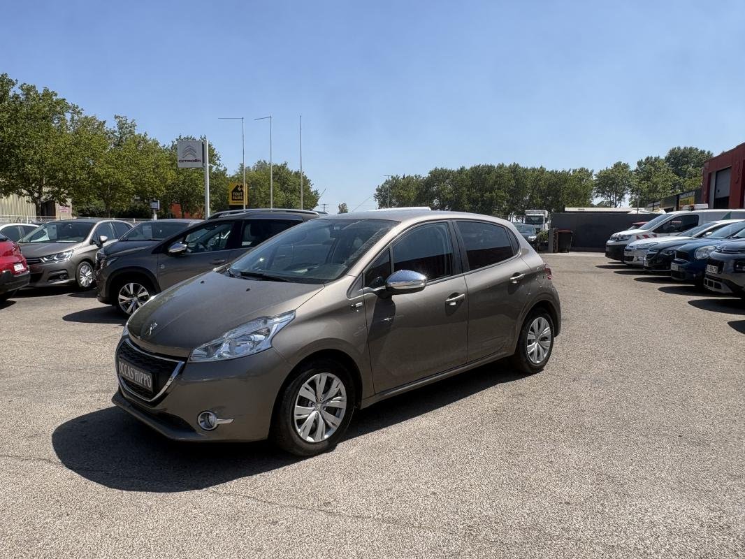 Peugeot 208 - Photo 3