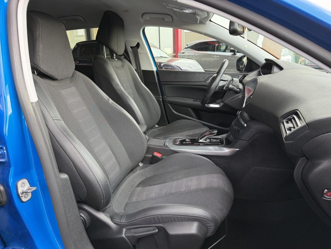 Peugeot 308 - Photo 13