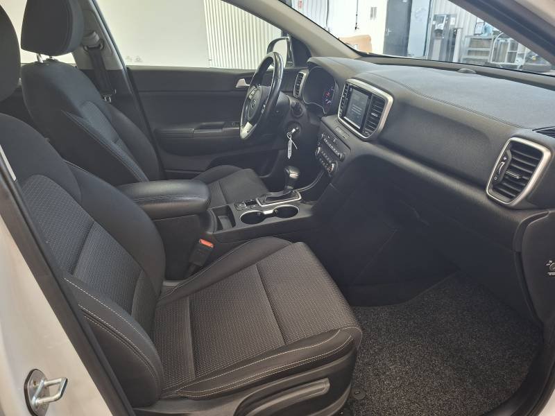Kia Sportage - Photo 13