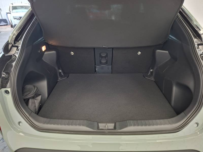 Toyota Yaris - Photo 12