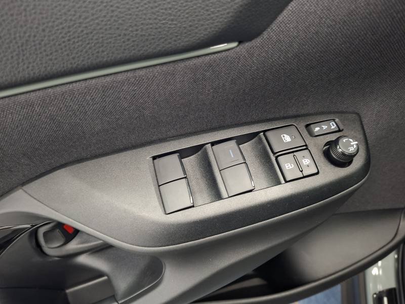 Toyota Yaris - Photo 15
