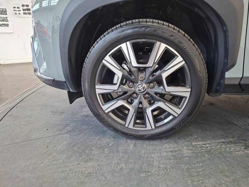 Toyota Yaris - Photo 9