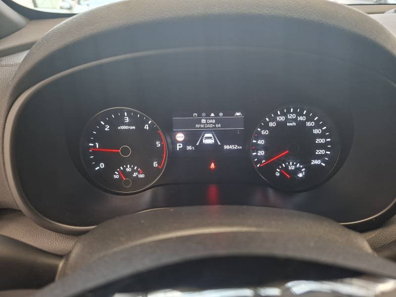 Kia Sportage - Photo 22
