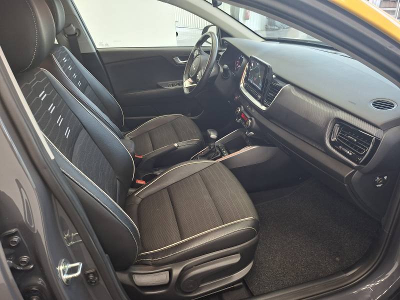 Kia Stonic - Photo 12