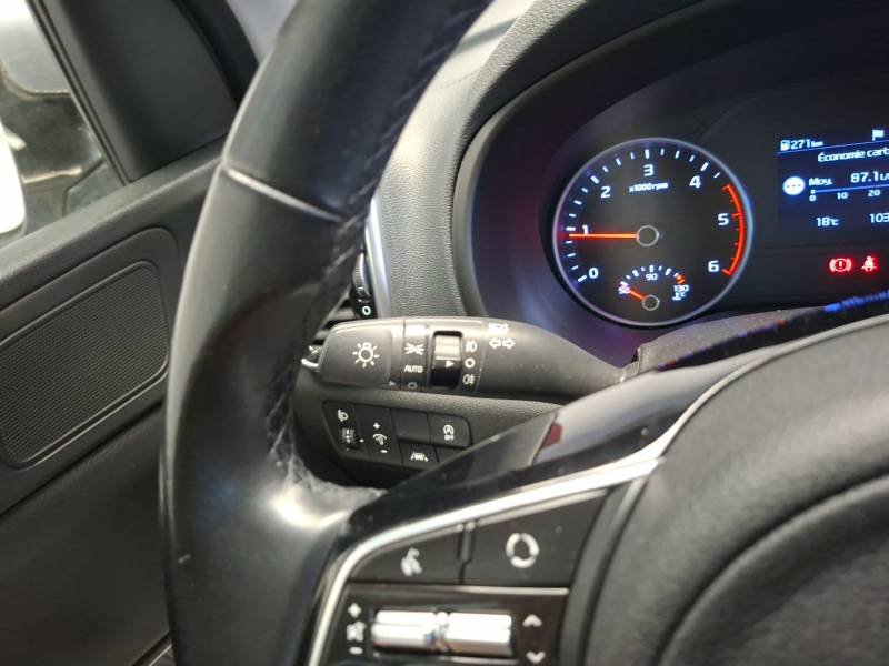 Kia Sportage - Photo 20