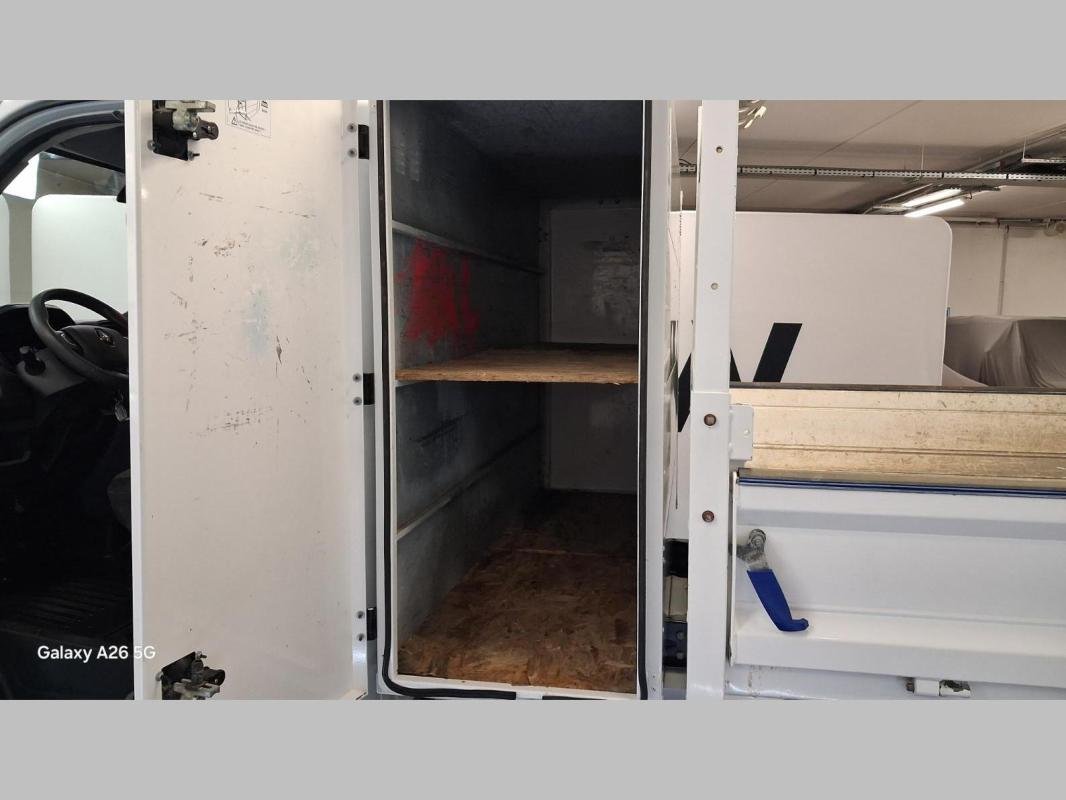 Renault Master - Photo 15