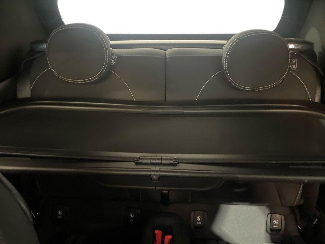 Mini Cabrio - Photo 22